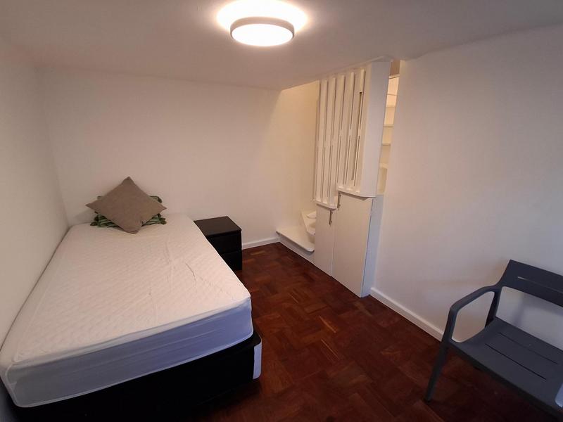 To Let 3 Bedroom Property for Rent in Vredehoek Western Cape